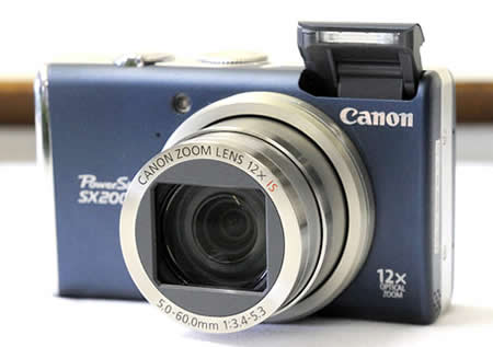 Đây là một trong những mẫu máy ảnh hiếm hoi linh hoạt với nhiều tùy chỉnh khác nhau. Ảnh: Letsgodigital.