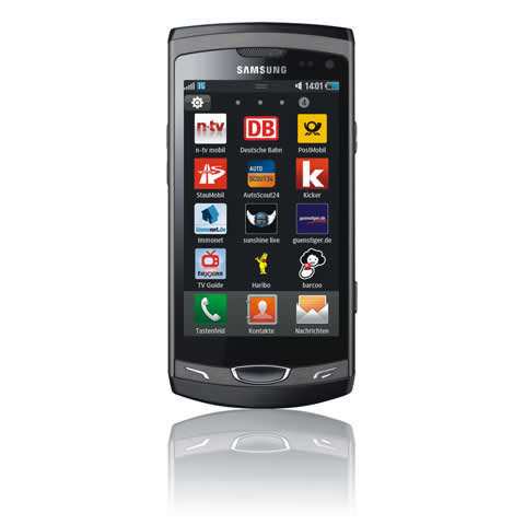 Wave II với màn hình rộng hơn.